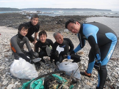 ノリスの海中清掃(和歌山県串本)