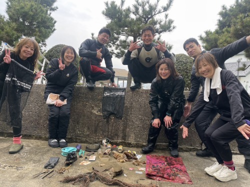 ノリスの海中清掃